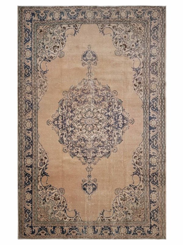 Artisan Angelina  Lt.Coral Blue Vintage Knotted Rug Online Sale